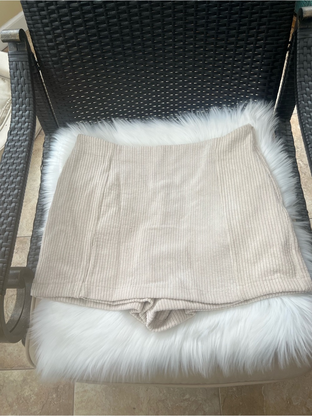 NWT Loveriche soft corduroy cream colored skort
